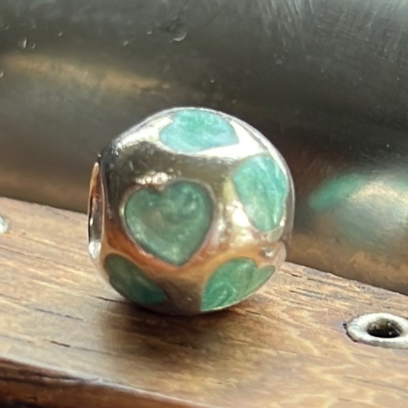 PANDORA Love You light BLUE TEAL ENAMEL HEARTS BALL Charm 790543EN18 ๐๐ธ - Picture 4 of 4